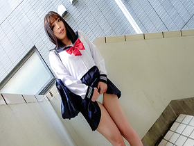 円女交際中出しoK18歳　Fカップ白桃乳ミニマム150cm娘　渡辺葵依　サンプル画像02